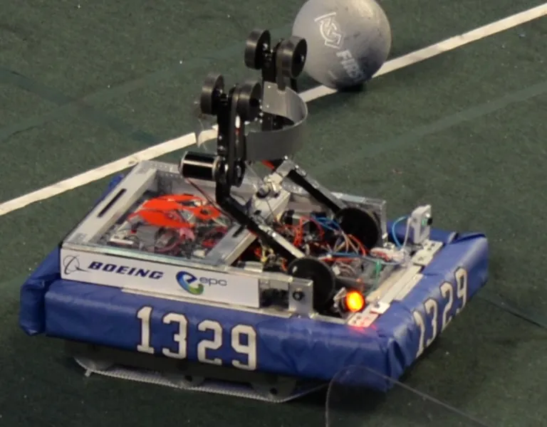 The 2016 ViPrs robot
